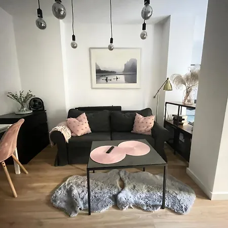 Garden Place アパート *