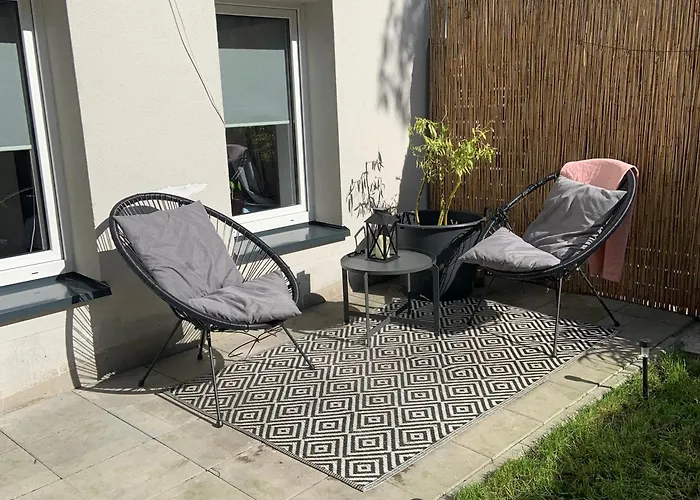 Daire Garden Place Varşova