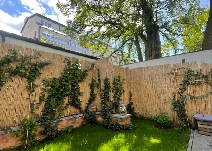 Daire Garden Place Varşova